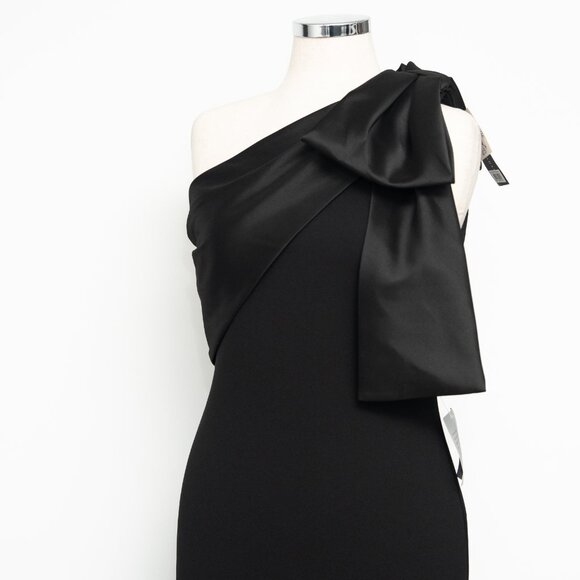 Betsy & Adam - Carmela Long Scuba Crepe Dress With Satin Bow - Picture 10 of 15